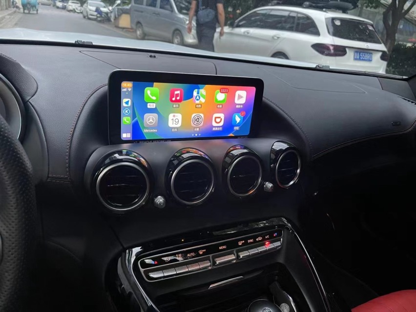 老款奔驰AMG GTS升级新款液晶仪表导航主机carplay 方向盘