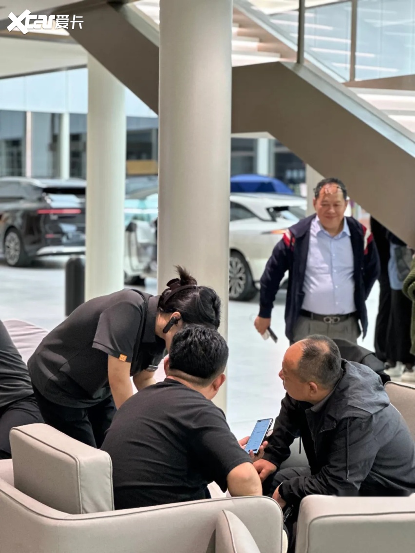订订订！收收收！这车一上市，销售们忙疯了