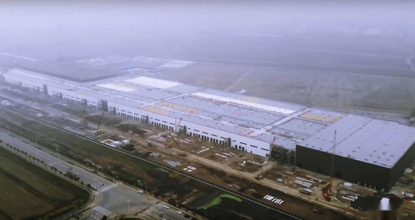 首批国产特斯拉Model 3正式交付 还透露了这4个信息