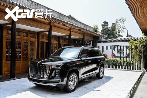 最强华系SUV！红旗金葵花国耀四座版实车，搭载4.0T八缸发动机