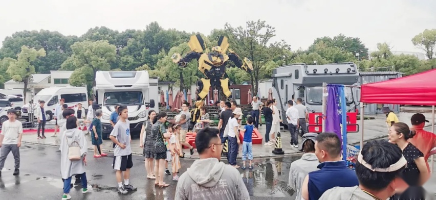 8月28-30日：第二届上海房车购车节来了，百款现车金秋大促！