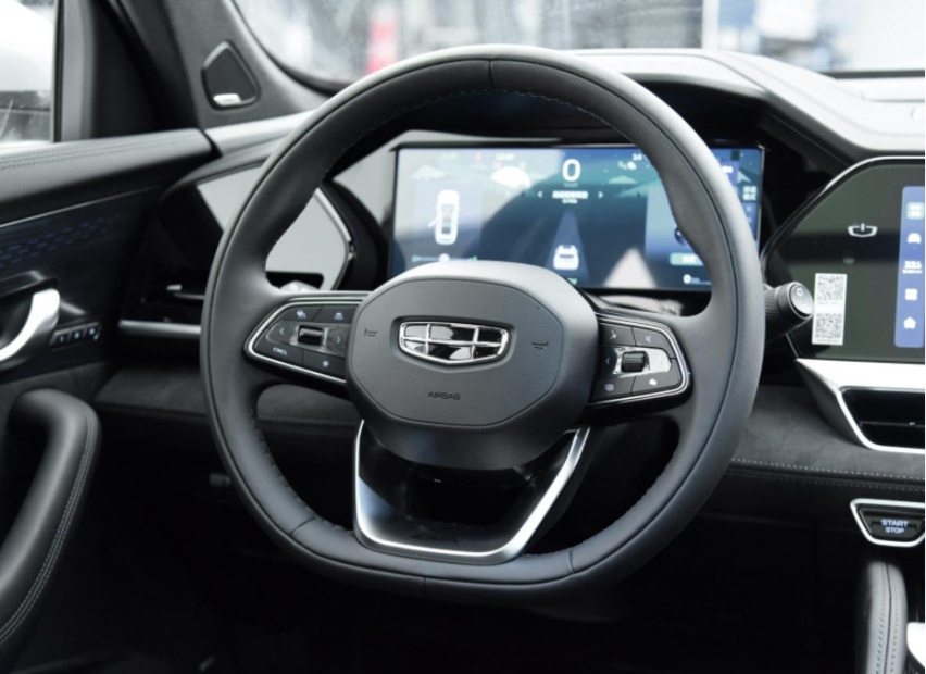 续航1300km，综合油耗4.3L，星越L雷神Hi·X混动正式上市