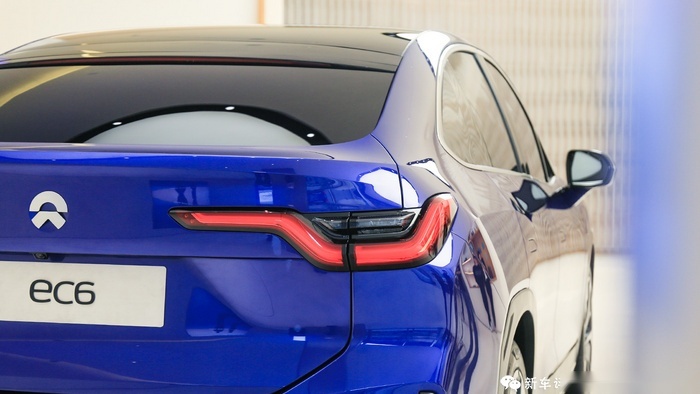 碾压Model Y！蔚来EC6破百4.7秒，特斯拉怕了吗？