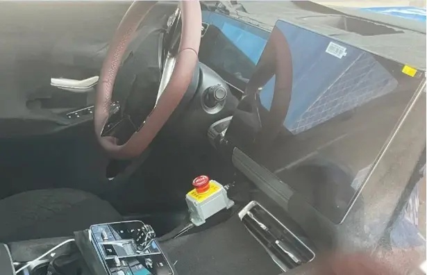 【E汽车】比亚迪秦L实车谍照曝光