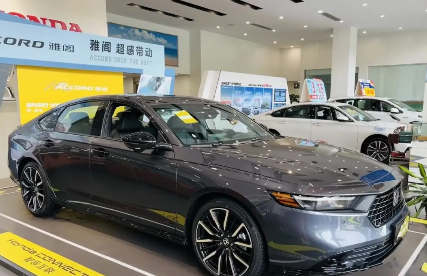 全新雅阁入局混插市场 Model3慌不慌？
