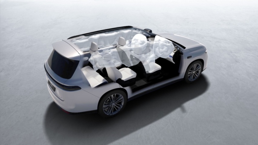 超舒适智能大6座SUV 零跑C16正式上市