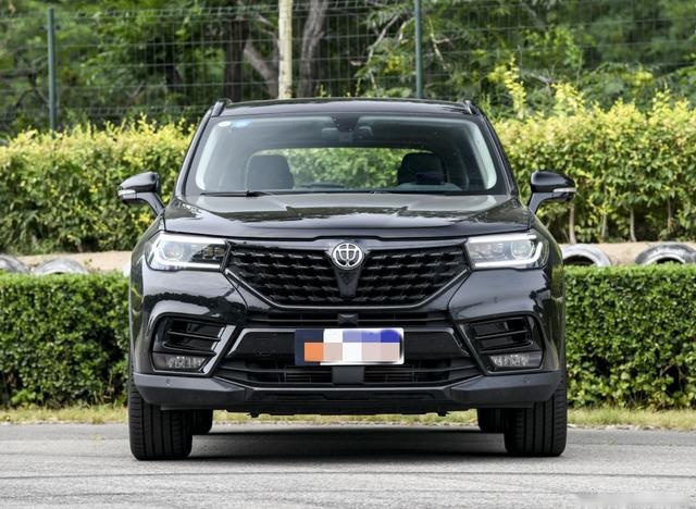 11万就能买中型SUV，1.8T爆231匹，却为何少人买？