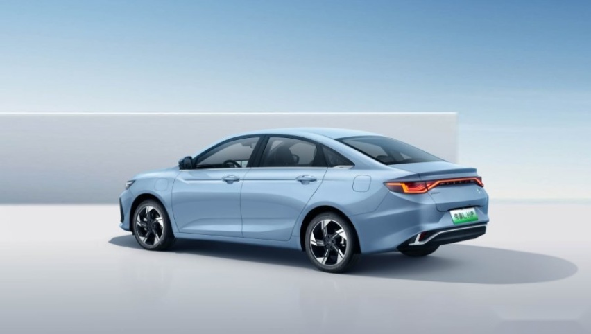累计优惠1.9万！吉利帝豪L HiP冠军版再推5000元新年补贴