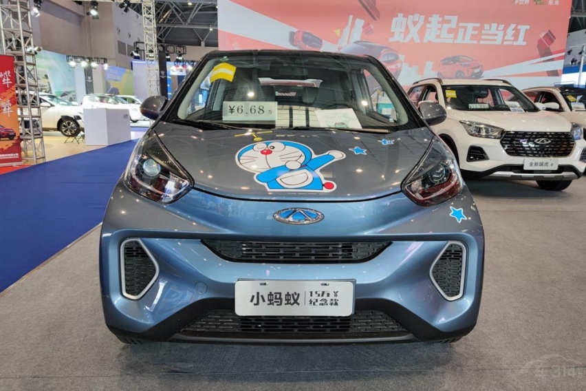 代步买菜车对比，奇瑞小蚂蚁还是比亚迪海豚？