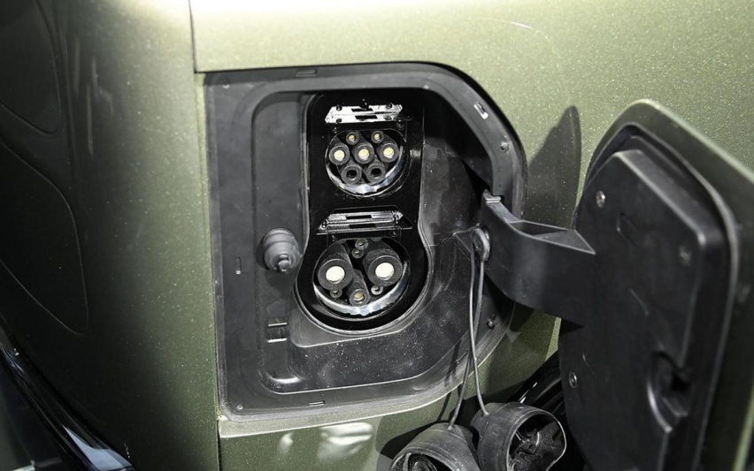 奇瑞iCAR V23最新配置信息曝光，定位10万级、有侧爬梯，能大卖？