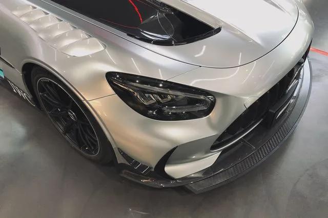 奔驰最强性能车上市！AMG GT Black Series售368.8