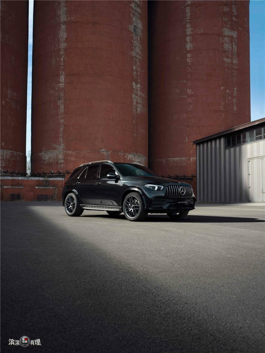 01.梅赛德斯-AMG GLE 53 4MATIC+ 55周年纪念版、___梅赛德斯-AMG GLE 53 4MATIC+轿跑SUV 55周年纪念___版及梅赛德斯-AMG A 35 4MATIC55周年纪念版正式___上市_副本.jpg