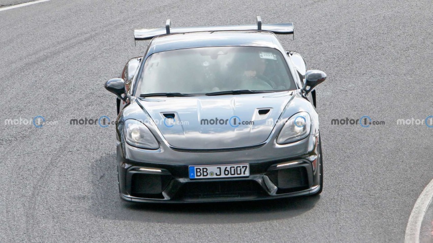保时捷718 Cayman GT4 RS赛道谍照曝光