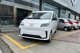 五菱扬光L怎么样？既可靠 又能装 还省钱
