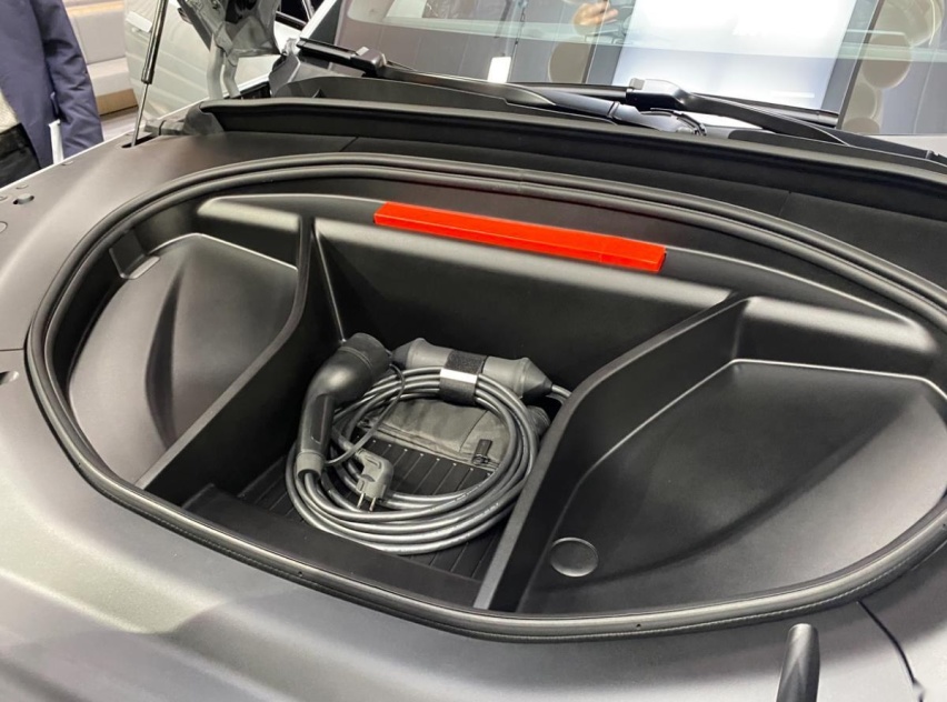 解读沃尔沃EX90纯电SUV，比XC90更坚固，扭矩达910Nm