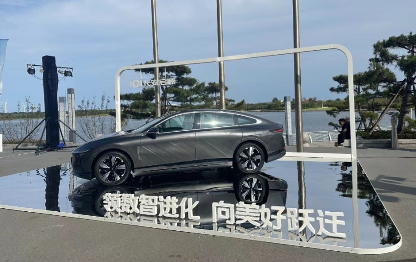 试驾长安启源A07,其实汽车可以这样体贴又温暖
