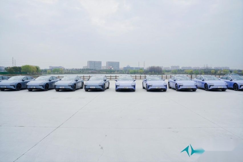 全能电车的标准答案 东风奕派eπ007上海上市