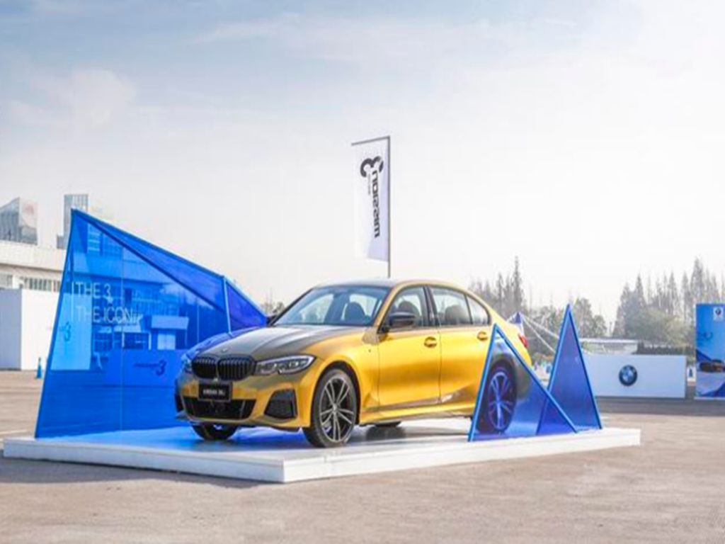 ���ߴ�BMW 3ϵ���˶������ʼ汸��ʷ����ǿһ���ж�ǿ��