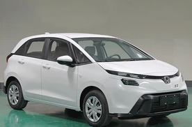 新款本田飞度要来了，车头变“眯眯眼”，依旧1.5L动力