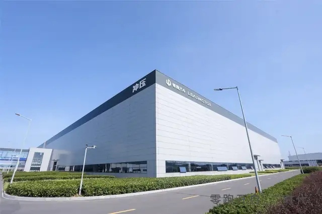 工厂自建，技术自研，零跑距离年销80万还剩几步？