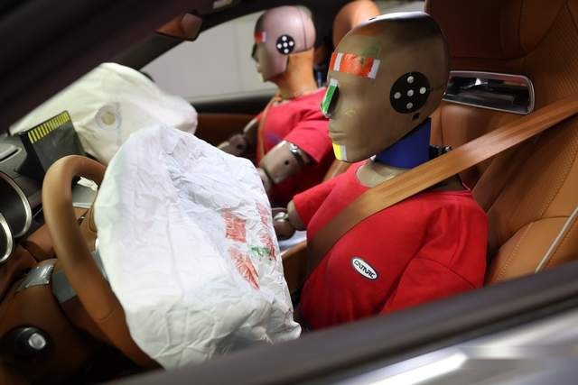 关注女性用车安全，欧拉闪电猫通过TOP Safety碰撞挑战