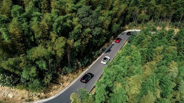 先锋颜值+前沿科技，WEY 2020款VV5原地圈粉的配方正式揭晓