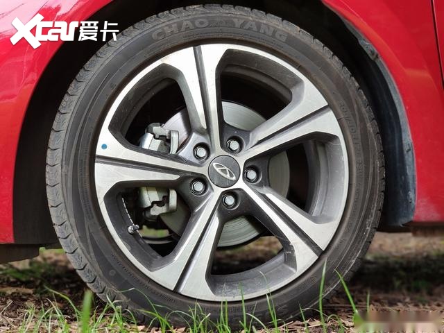 小轿车，大作为，试驾奇瑞艾瑞泽5 Pro