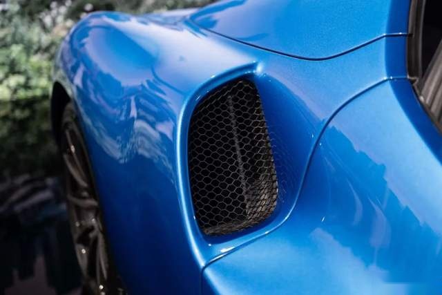 近距离静态体验法拉利296 GTS，触不可及的“梦”我摸到了