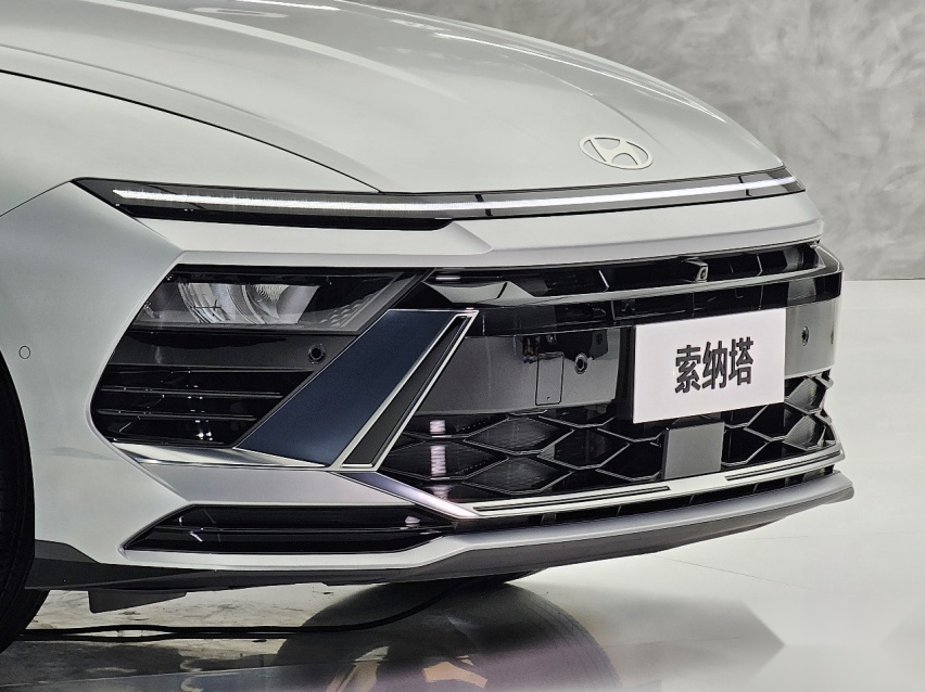 第十一代索纳塔来了，依然坚守纯燃油阵营，北京现代底气何来？
