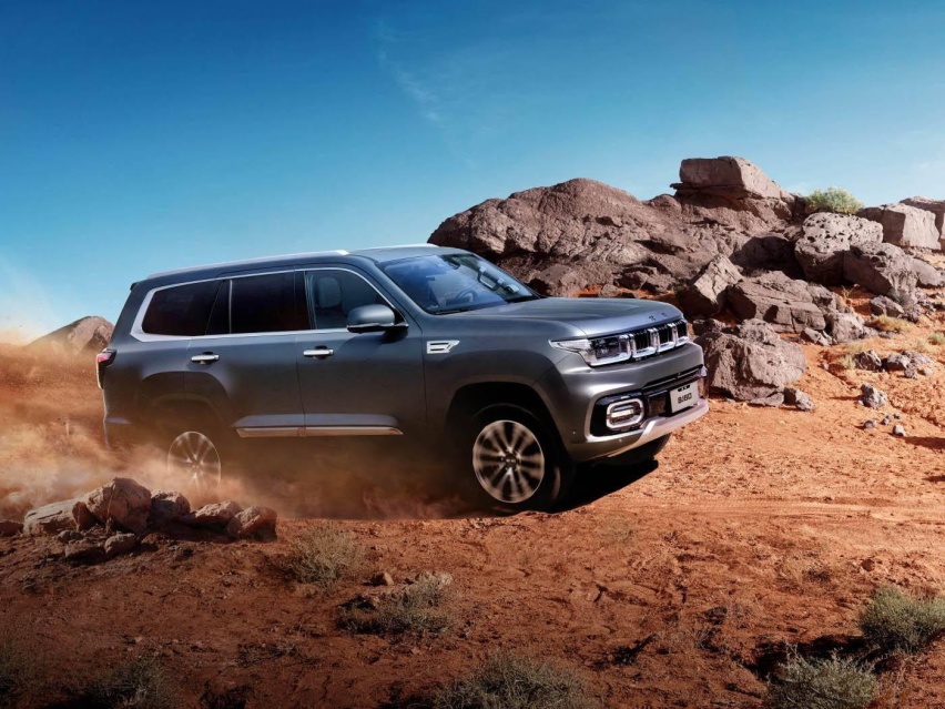 如今这样的“硬派SUV”越来越多，解耦四驱真能越野吗？