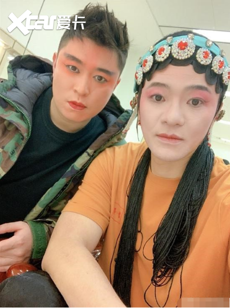 谢金父亲节感怀岳云鹏徒弟尚筱菊的回复直接让画风跑偏