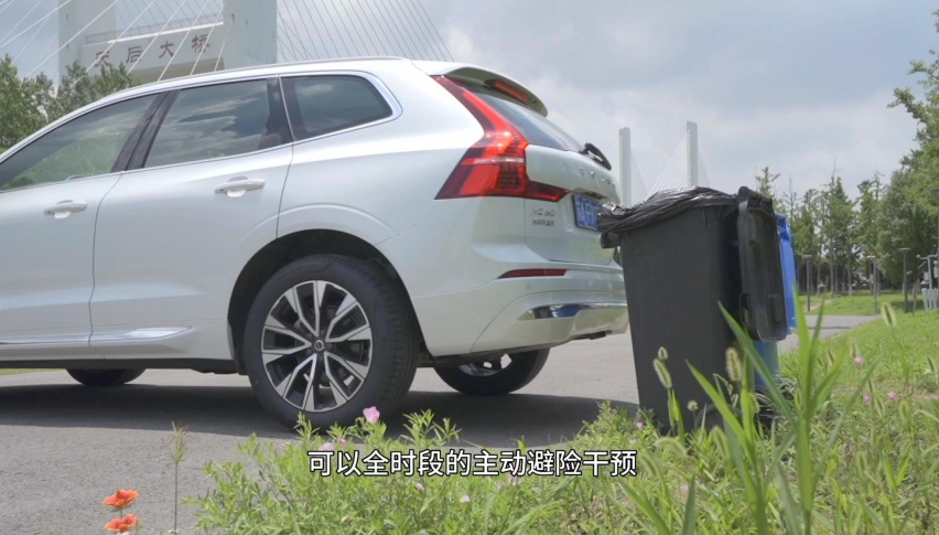 双车横评，沃尔沃XC60对比宝马X3，不同路线各有千秋