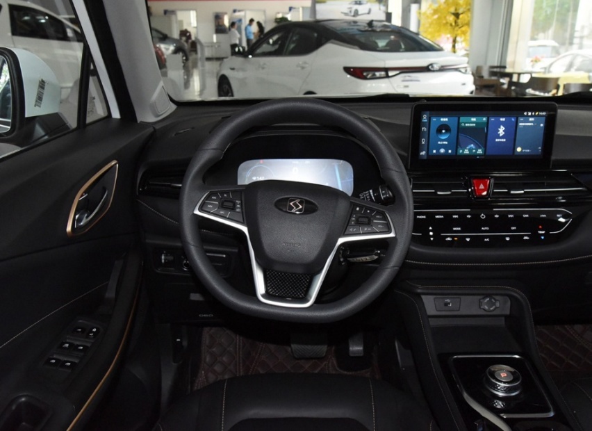 14万的纯电小型SUV，瞄准家用市场，续航仅420公里