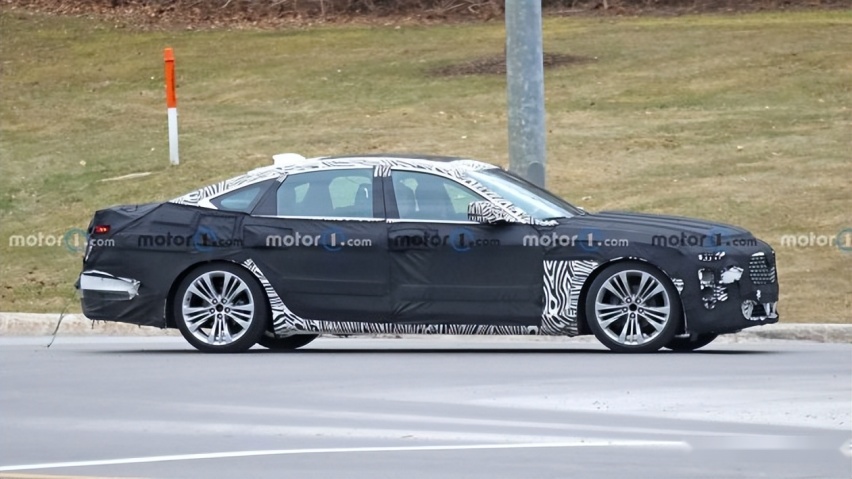 新车谍照：凯迪拉克CT6、奥迪Q5、卡宴将换代，你看好谁？
