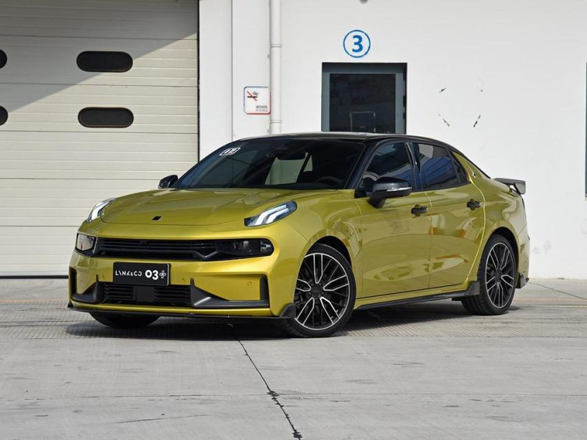 “2.0T+四驱”的小钢炮，领克03+给你不买GTI的理由