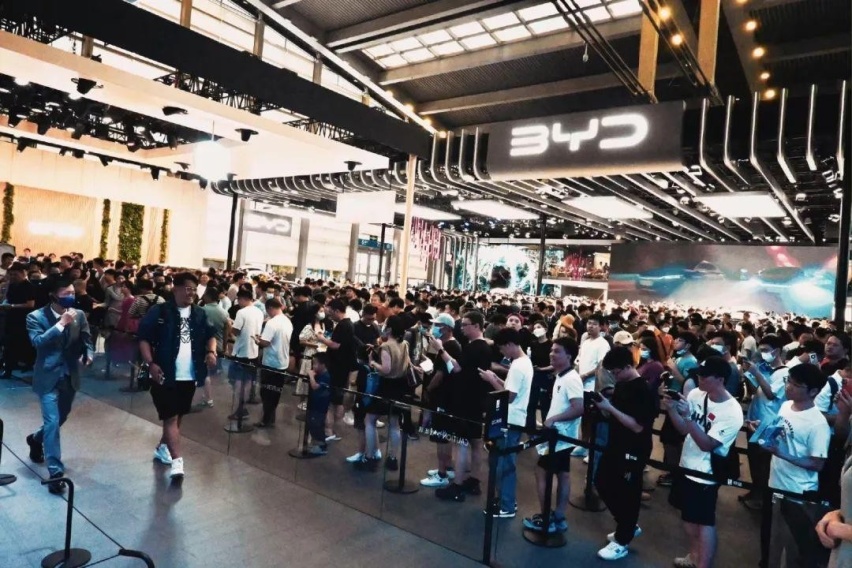 在粤港澳车展上，比亚迪一系列的「大动作」值得关注更令人钦佩