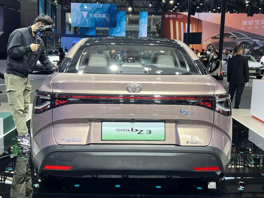 换代雅阁、凯美瑞领衔，2023年值得期待的5款合资中型车
