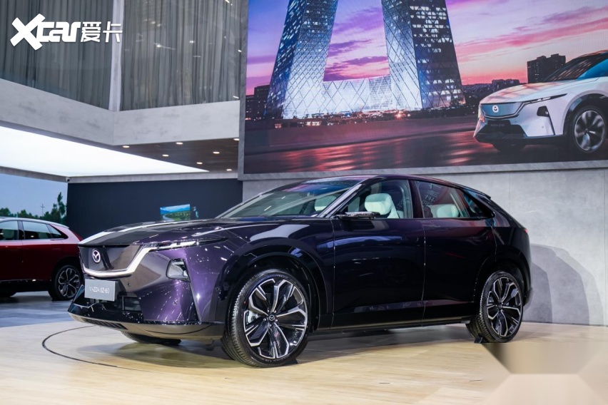 夺目亮相广州车展：长安马自达EZ-60不负众望