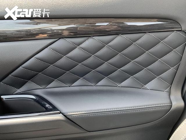 加量不加价，这日系SUV配置丰富，20万选它比CR-V香
