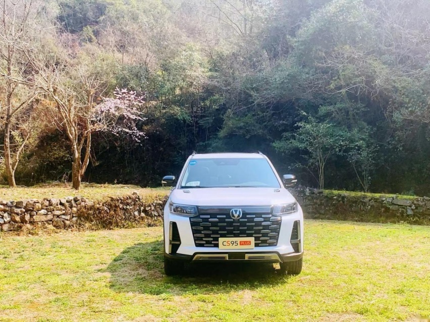 “20万级奶爸车新选择”—长安CS95PLUS千岛湖驾乘体验