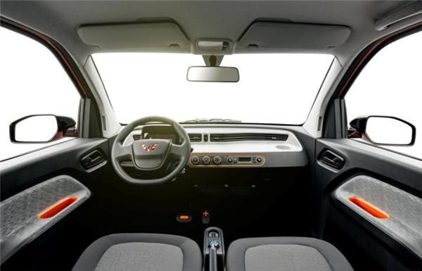 宏光MINI EV配置曝光，2.98万起售有哪些看点？