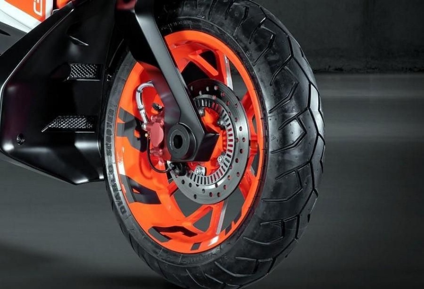 KTM E-Speed电动踏板 单摇臂皮带传动 后年正式投产
