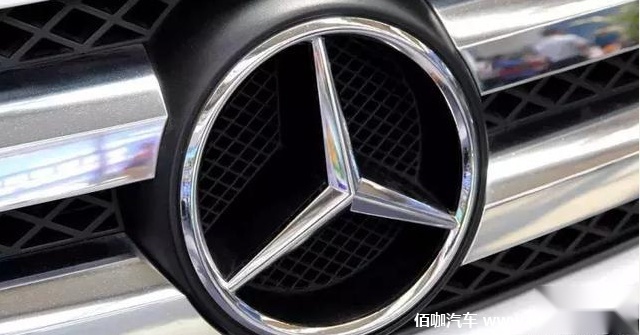 汽车制造商修改车标呼吁疫情中保持距离.png