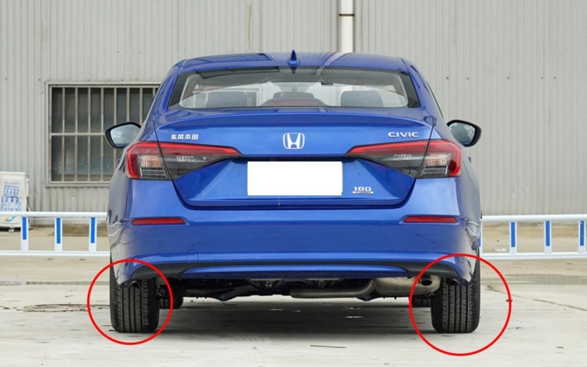 本田思域1.0T车型使用了215mm的窄胎