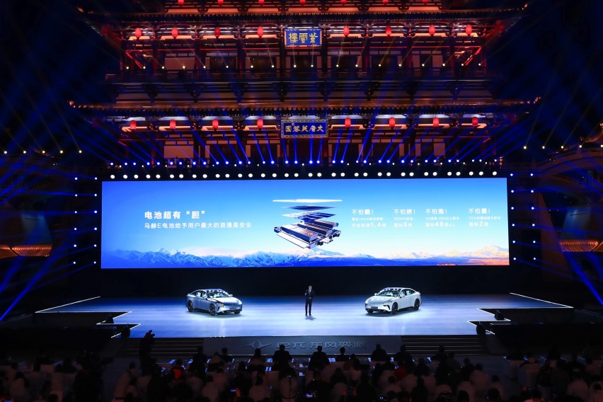 续航1200km＋国家队背书 15.96万起售的东风eπ007值得购买