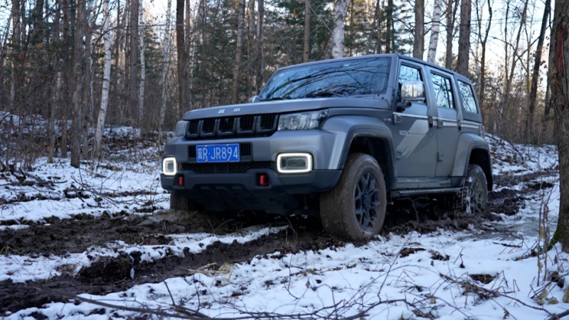 膜拜长白山 BJ40极限挑战冰与雪 驰骋大东北