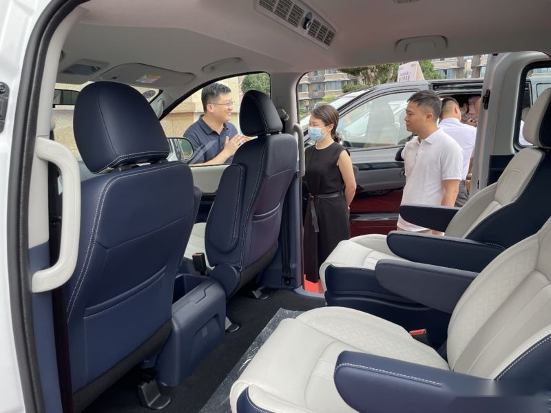 创富新利器，2023款菱智PLUS CNG 180L下月驾到