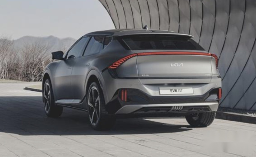 新平台、新设计，EV6不仅是Model 3的劲敌，也是起亚的未来