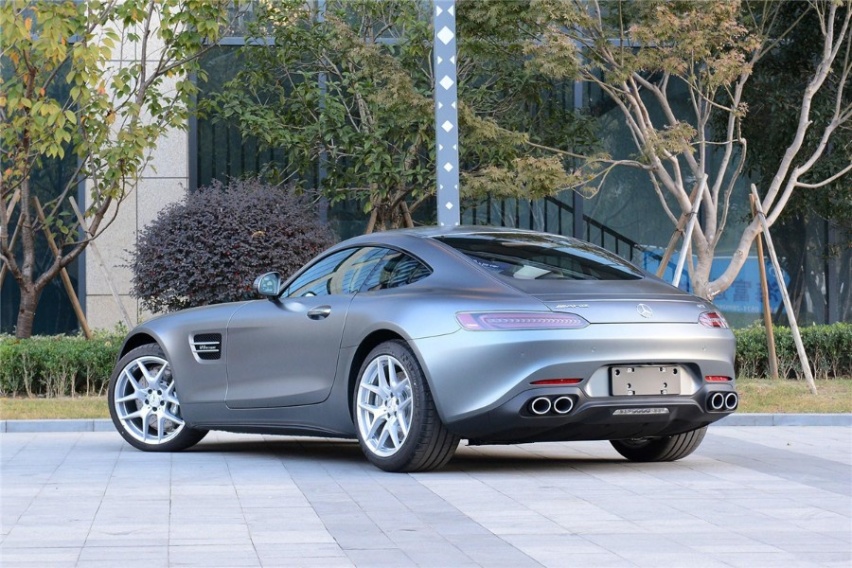 Vantage/AMG GT/R8/迈凯伦GT，200万超选