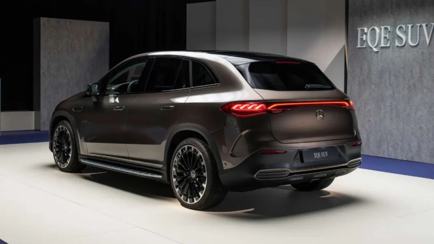 快评奔驰EQE SUV：能比宝马iX卖得好么？
